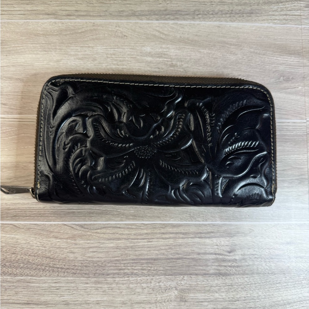 Patricia Nash leather wallet